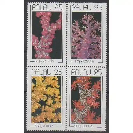 Palau - 1989 - No 303/306 - Animaux marins Artisanat
