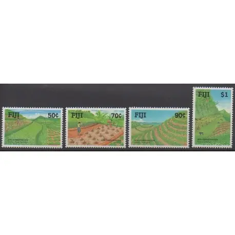Certifié Fidji - 1990 - No 621/624 - Sites