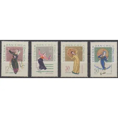 Vietnam du nord - 1962 - No 258/261 - Costumes Offre Spéciale
