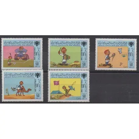 Libye - 1986 - No 1638/1642 - Enfance Remise
