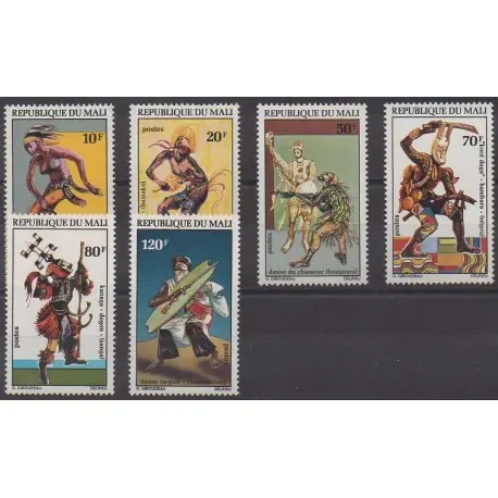 Mali - 1972 - No 177/182 - Folklore Offre Limitée