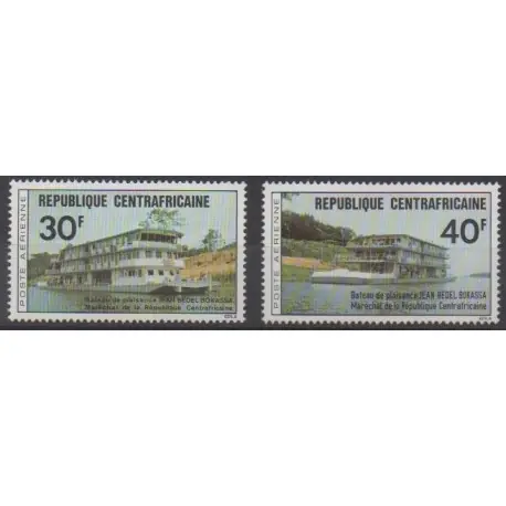 Authentique Centrafricaine (République) - 1976 - No PA136/PA137 - Navigation