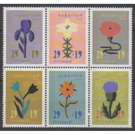 Meilleur Prix Pays-Bas - 2004 - No 2121/2126 - Fleurs
