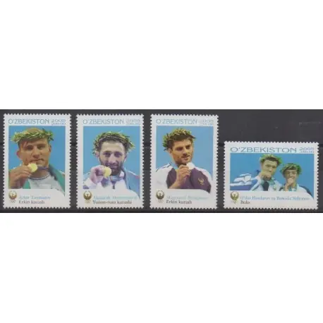 Meilleur Prix Ouzbékistan - 2006 - No 524/527 - Jeux Olympiques d'été